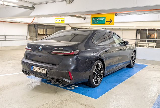 BMW M760e xDrive