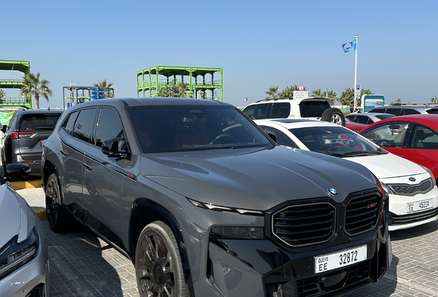 BMW XM G09 Label Red