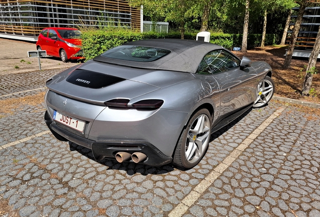 Ferrari Roma Spider