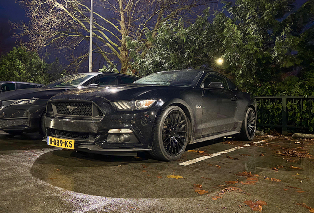 Ford Mustang GT 2015