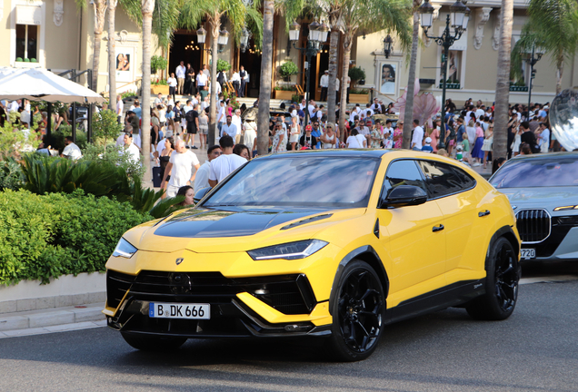 Lamborghini Urus Performante