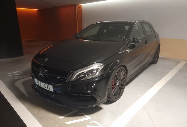 Mercedes-AMG A 45 W176 2015
