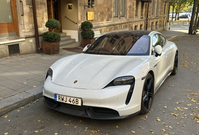 Porsche Taycan Turbo S