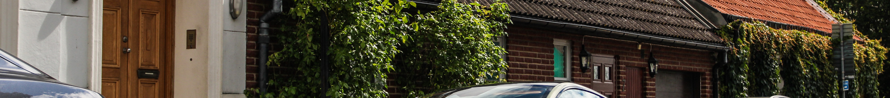 Aston Martin Vanquish 2025