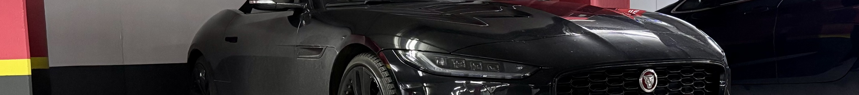 Jaguar F-TYPE R Convertible 2020