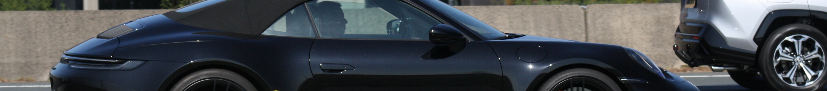 Porsche 992 Carrera 4 GTS Cabriolet MkI