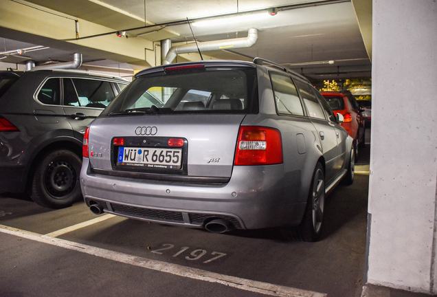 Audi RS6 Avant C5