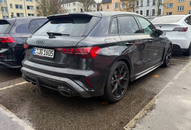 Audi RS3 Sedan 8Y 2025