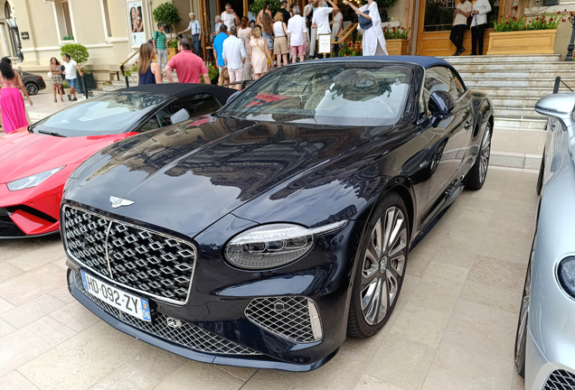 Bentley Continental GTC Mulliner 2025