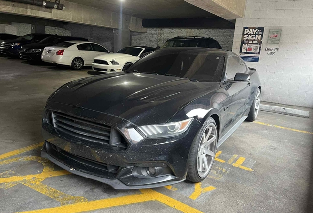 Ford Mustang GT 2015