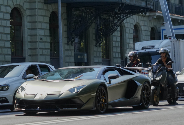 Lamborghini Aventador LP770-4 SVJ