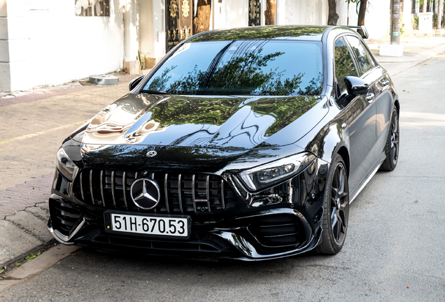 Mercedes-AMG A 45 S W177