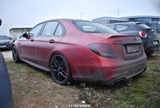 Mercedes-AMG E 63 S W213