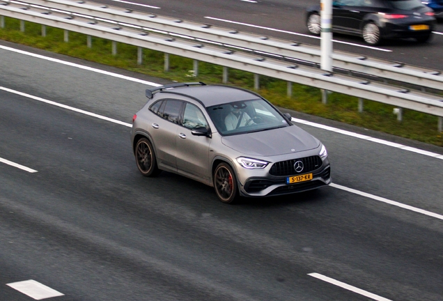 Mercedes-AMG GLA 45 S 4MATIC+ H247