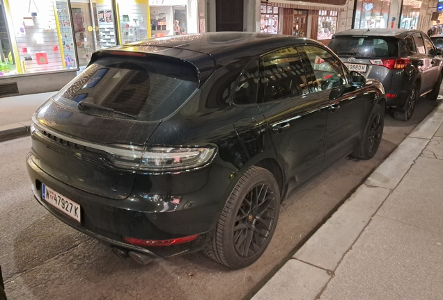 Porsche 95B Macan GTS MkII