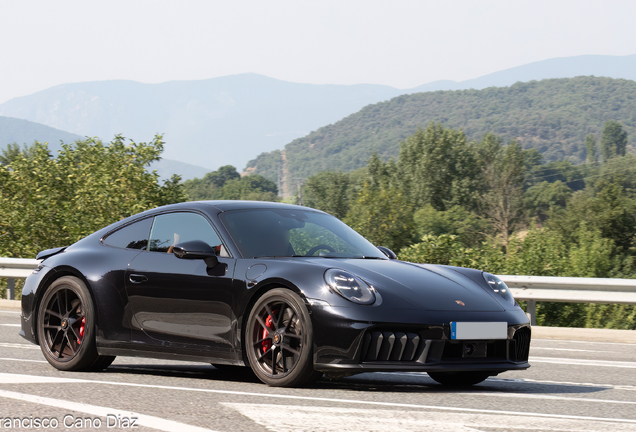 Porsche 992 Carrera GTS MkII