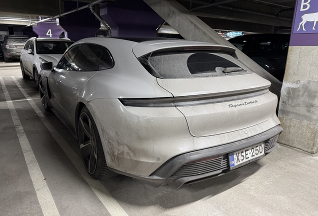Porsche Taycan Turbo S Sport Turismo