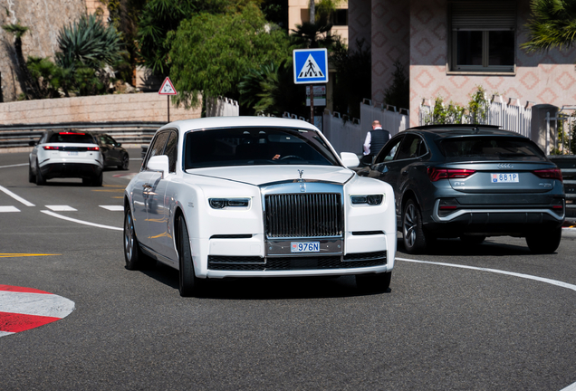 Rolls-Royce Phantom VIII EWB