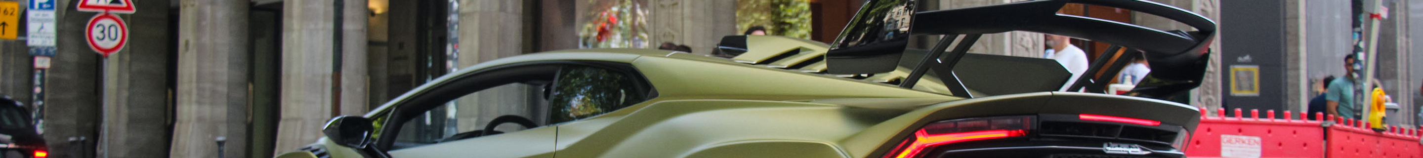 Lamborghini Huracán LP640-2 STO