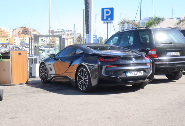 BMW i8 Roadster