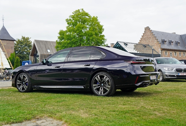 BMW M760e xDrive