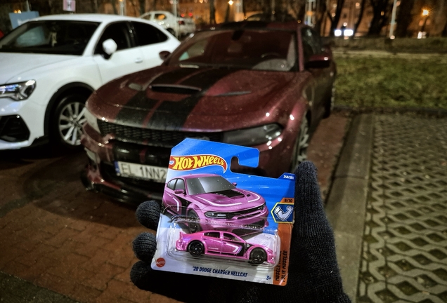 Dodge Charger SRT Hellcat Widebody