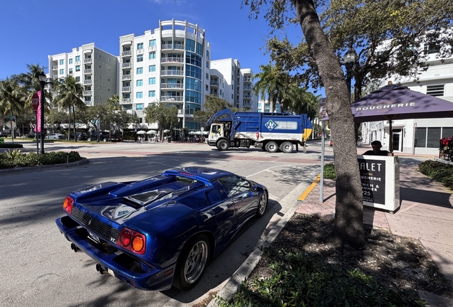 Lamborghini Diablo VT Roadster