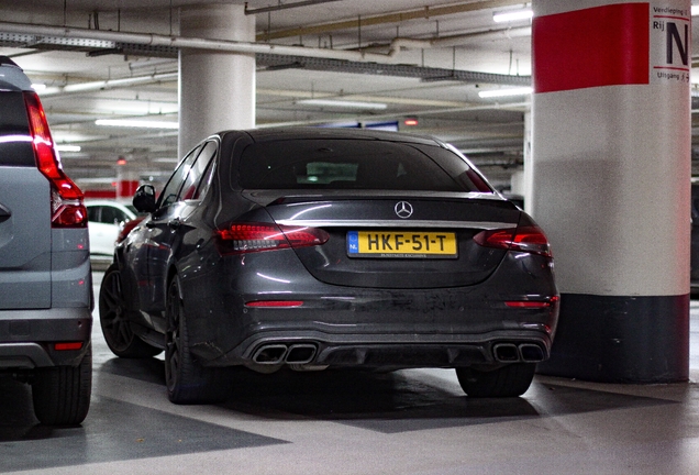 Mercedes-AMG E 63 S W213 2021