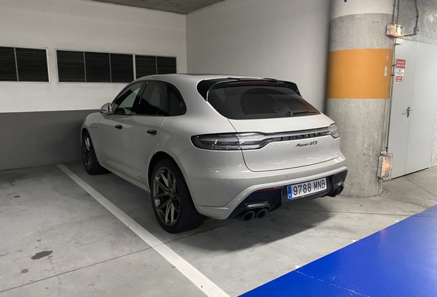 Porsche 95B Macan GTS MkIII