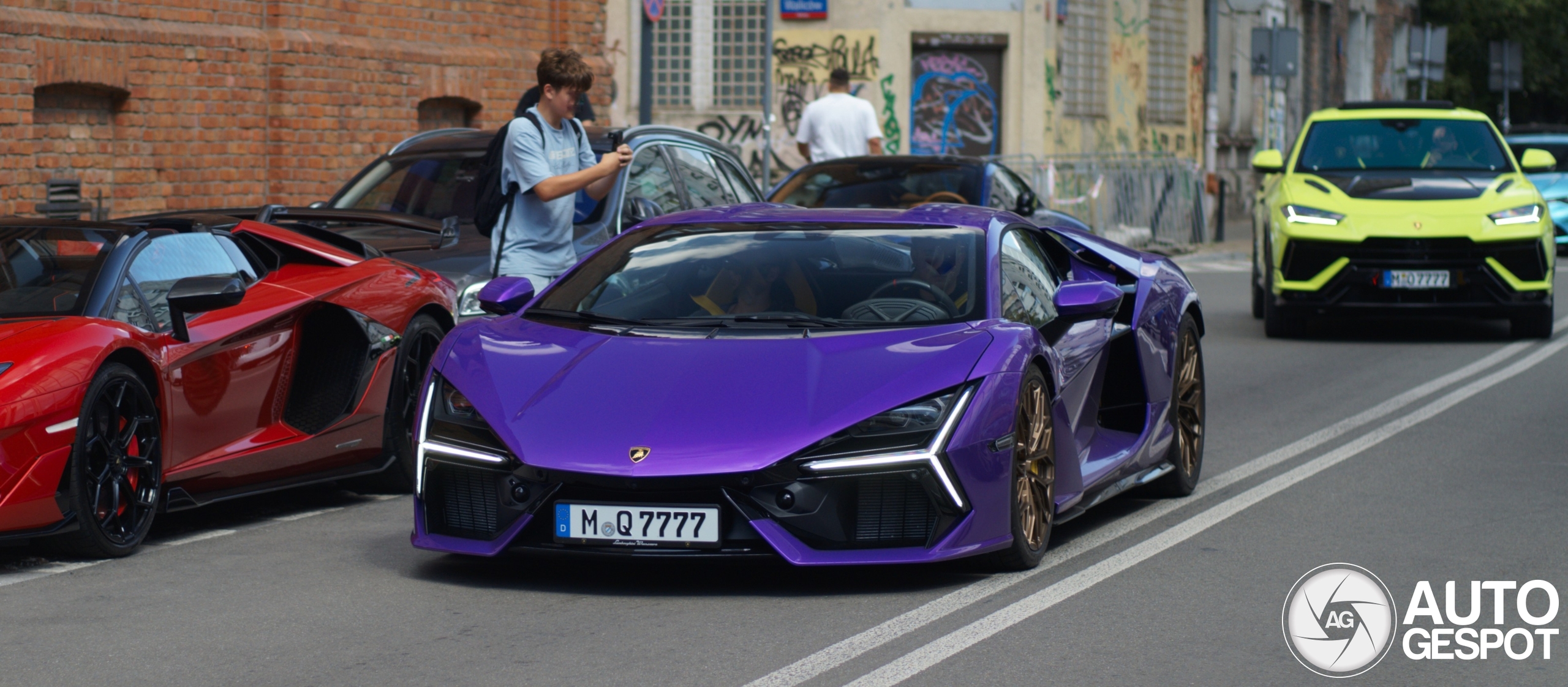 Lamborghini Revuelto