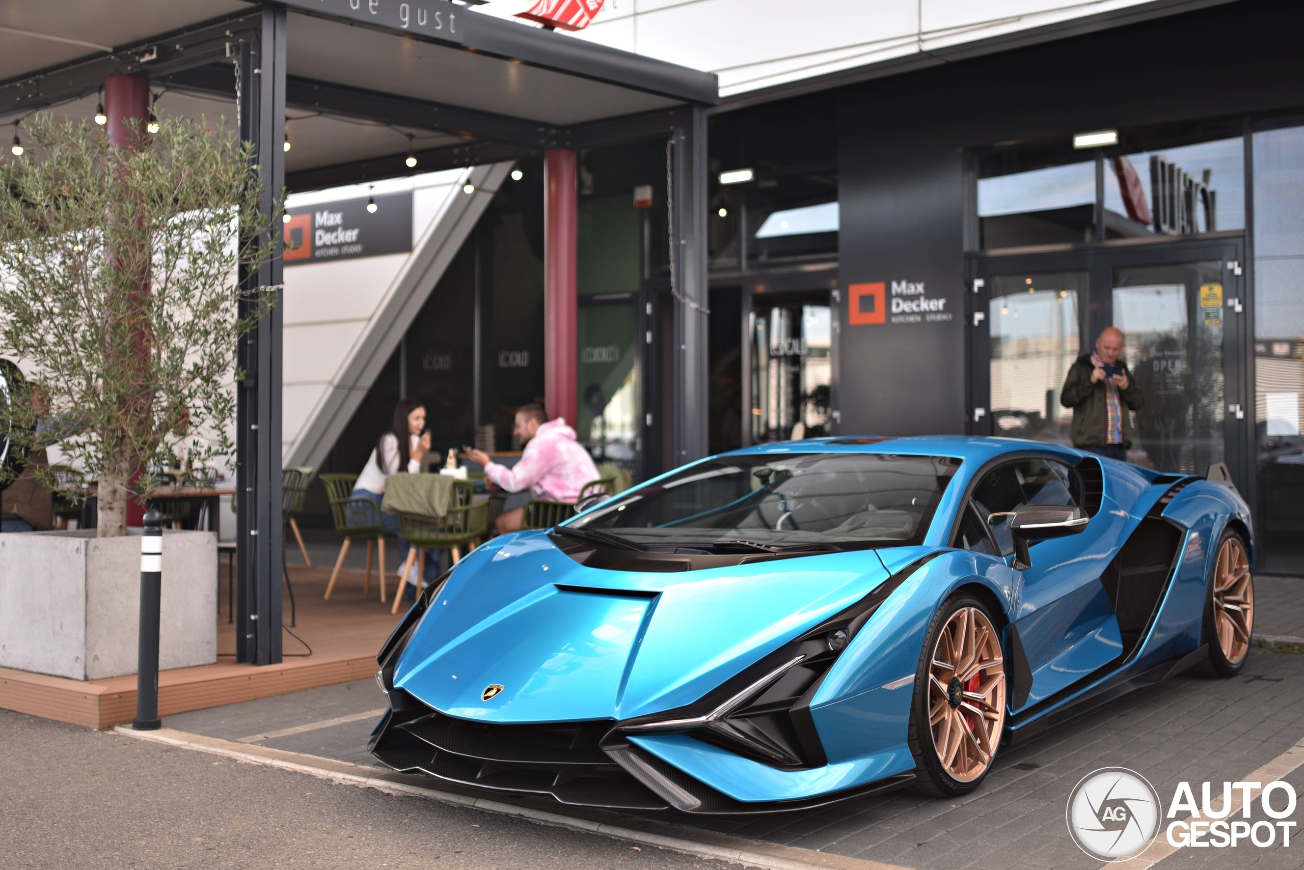 Lamborghini Sián FKP 37