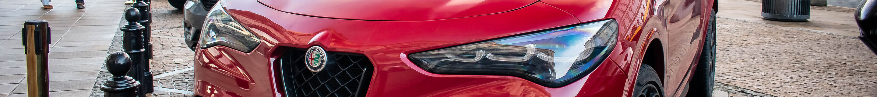 Alfa Romeo Stelvio Quadrifoglio 2023