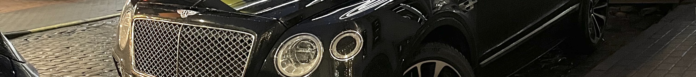 Bentley Bentayga V8 Design Series