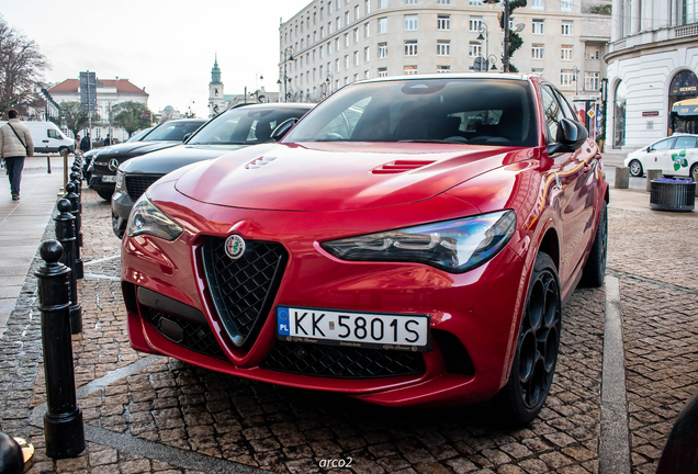 Alfa Romeo Stelvio Quadrifoglio 2023