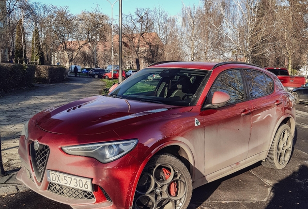 Alfa Romeo Stelvio Quadrifoglio 2020