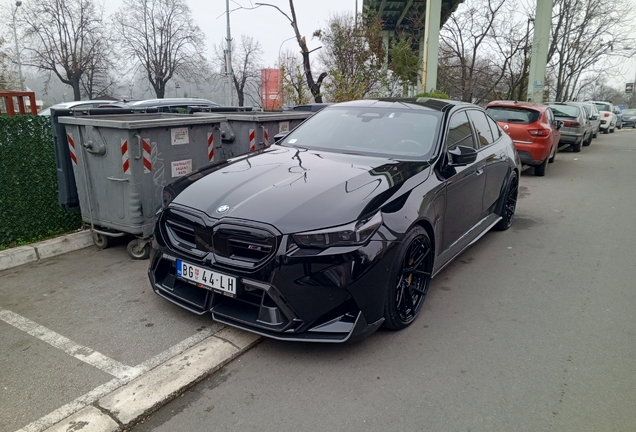 BMW M5 G90