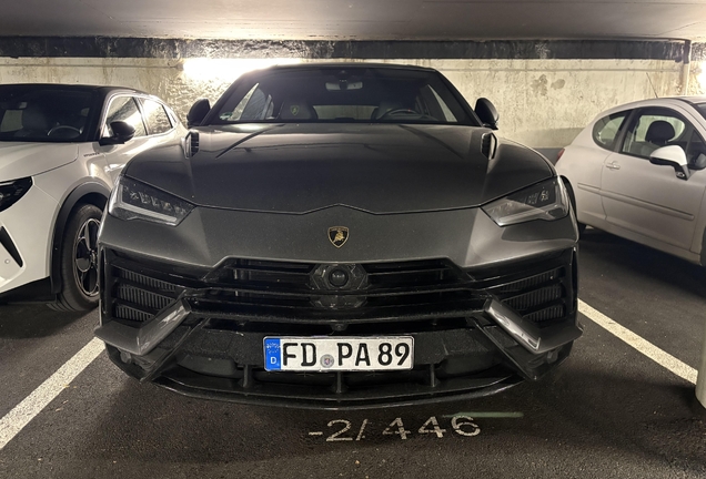 Lamborghini Urus S