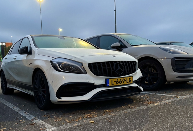 Mercedes-AMG A 45 W176 2015