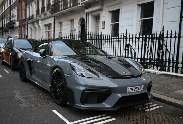 Porsche 718 Spyder RS Weissach Package