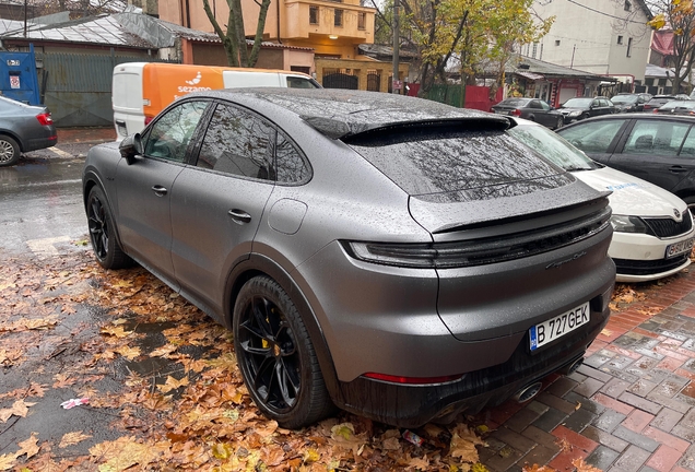 Porsche Cayenne Coupé Turbo E-Hybrid