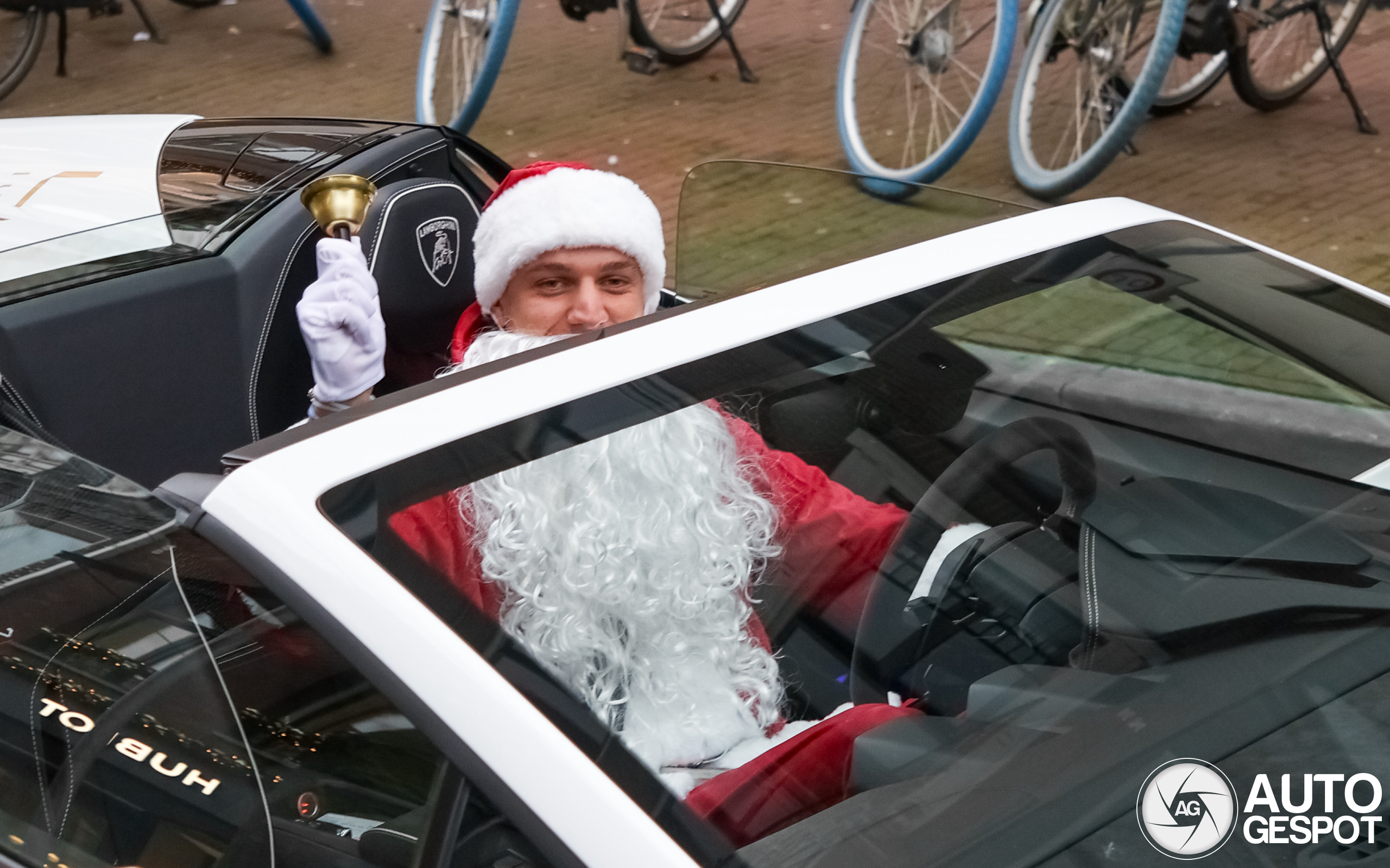 Lamborghini Huracán LP640-4 EVO Spyder