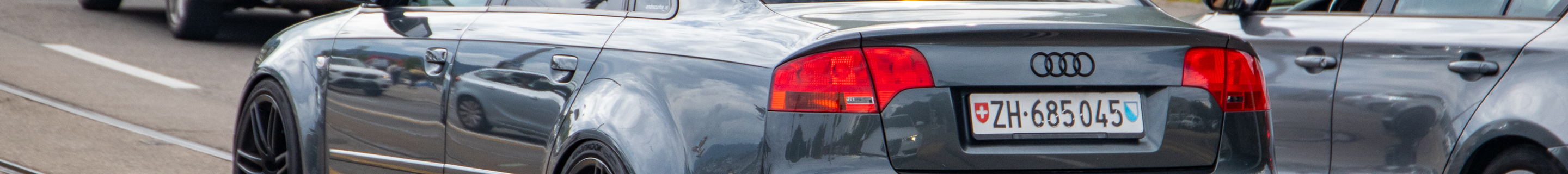 Audi RS4 Sedan
