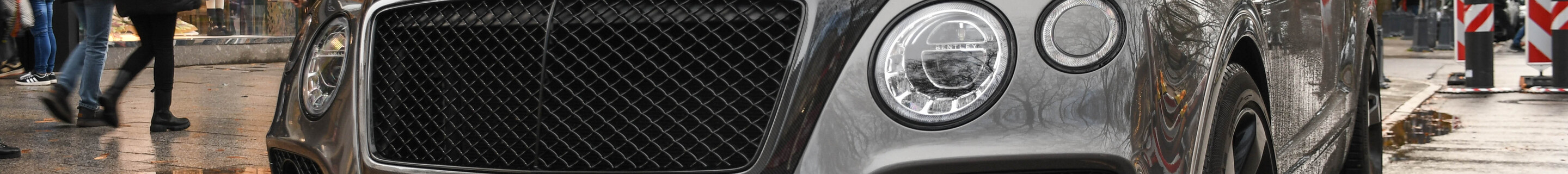 Bentley Bentayga V8