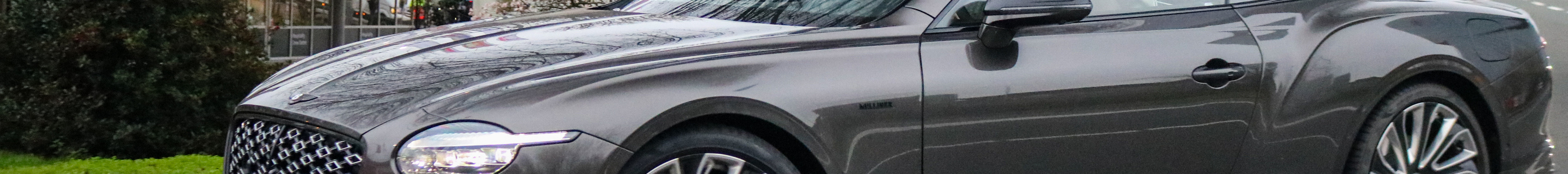 Bentley Continental GTC Mulliner 2025