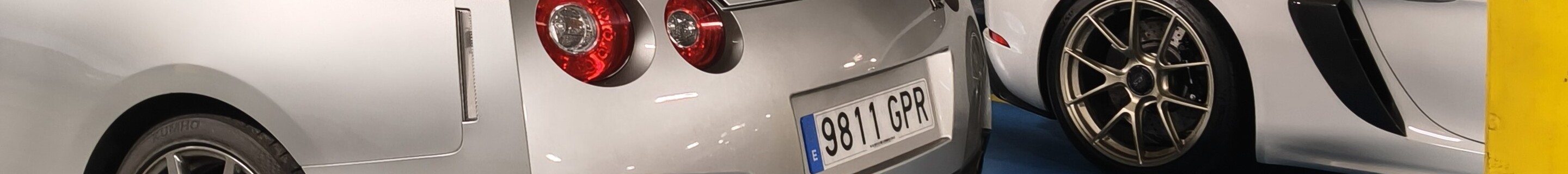 Nissan GT-R