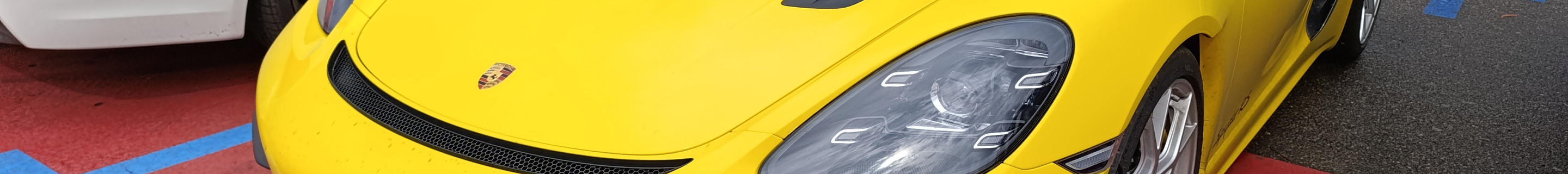 Porsche 718 Spyder RS