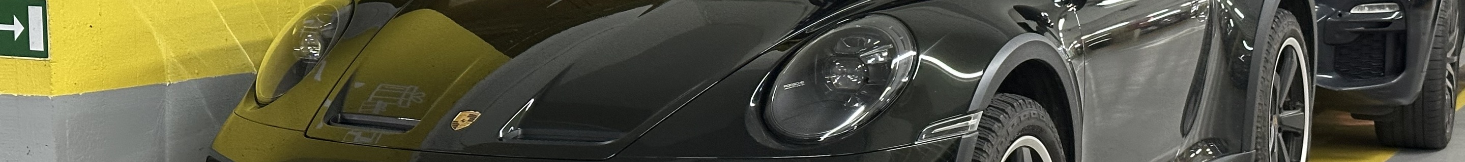 Porsche 992 Dakar