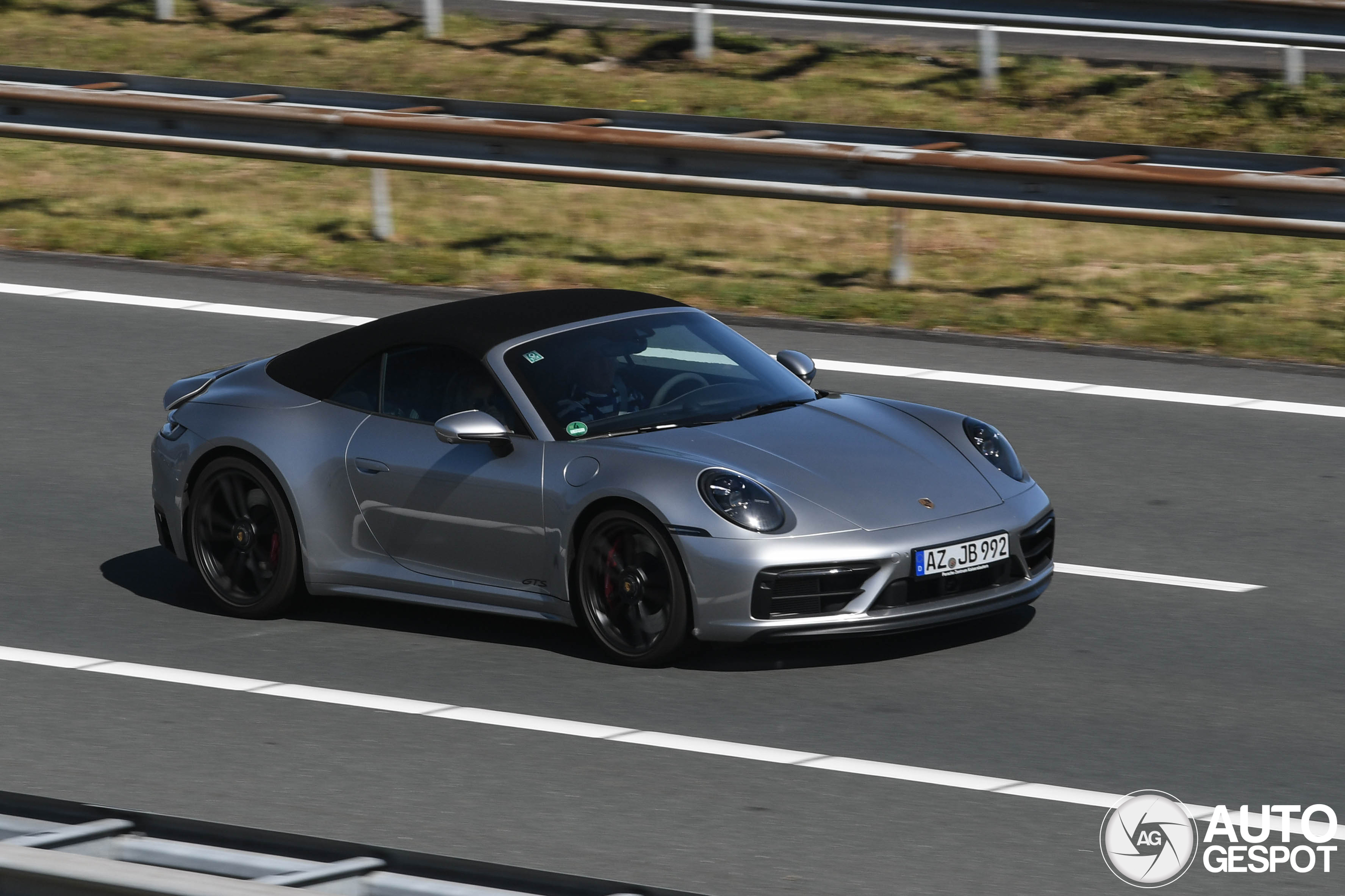 Porsche 992 Carrera GTS Cabriolet MkI
