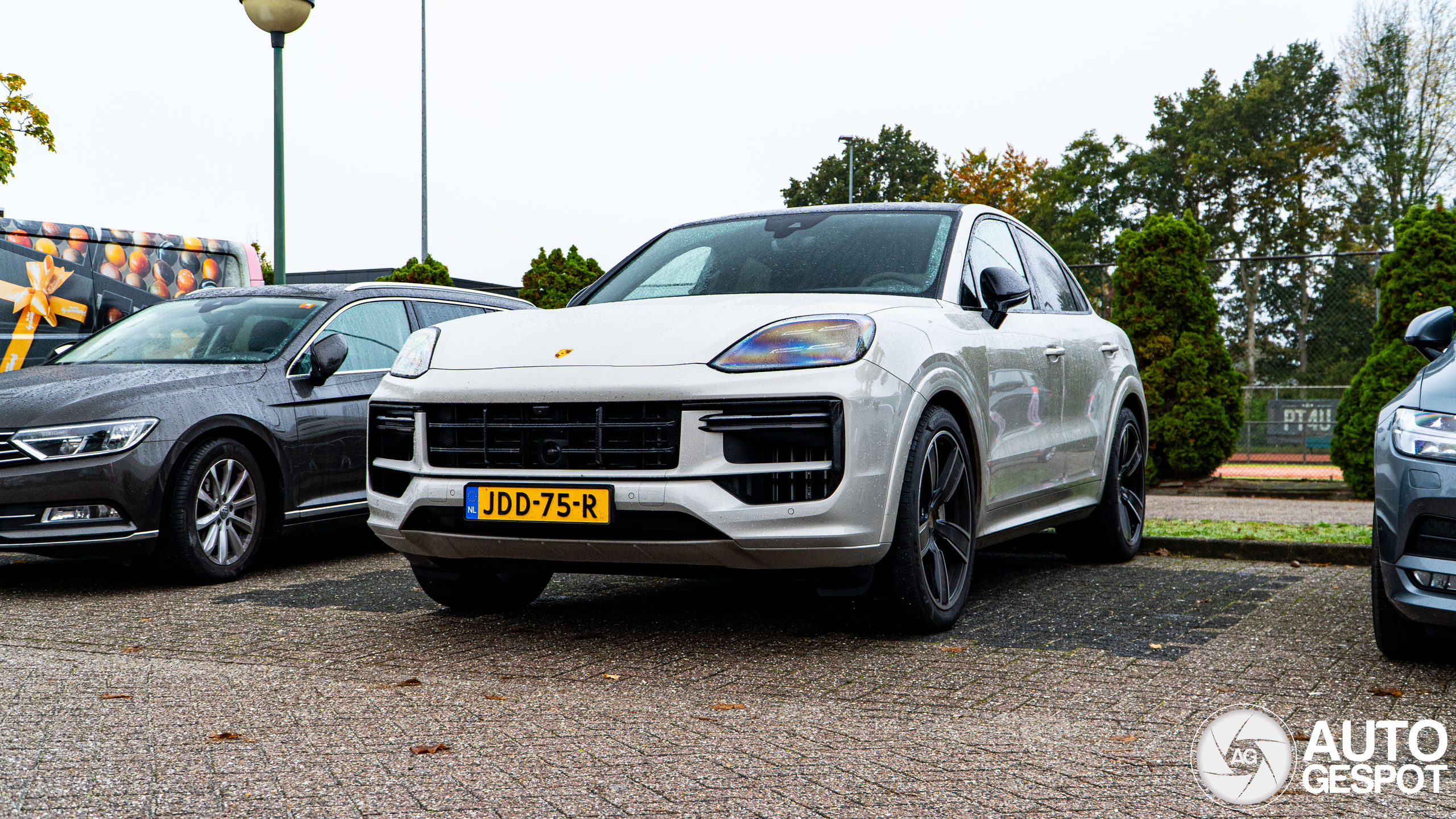 Porsche Cayenne Coupé Turbo E-Hybrid