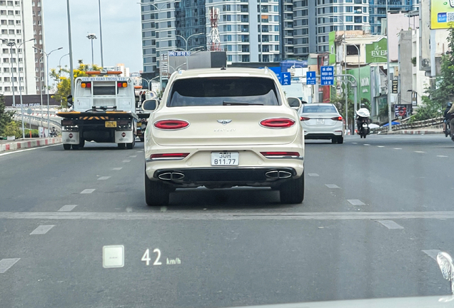 Bentley Bentayga V8 2021